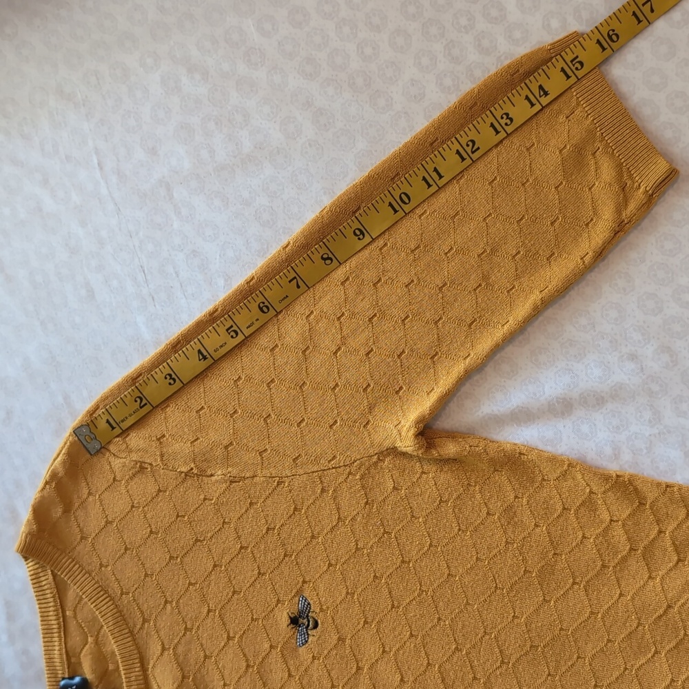 Bright and Beautiful EUC Honeybee Cropped Golden Lightweight Sweater 3/4 Sleeve - Picture 11 of 11